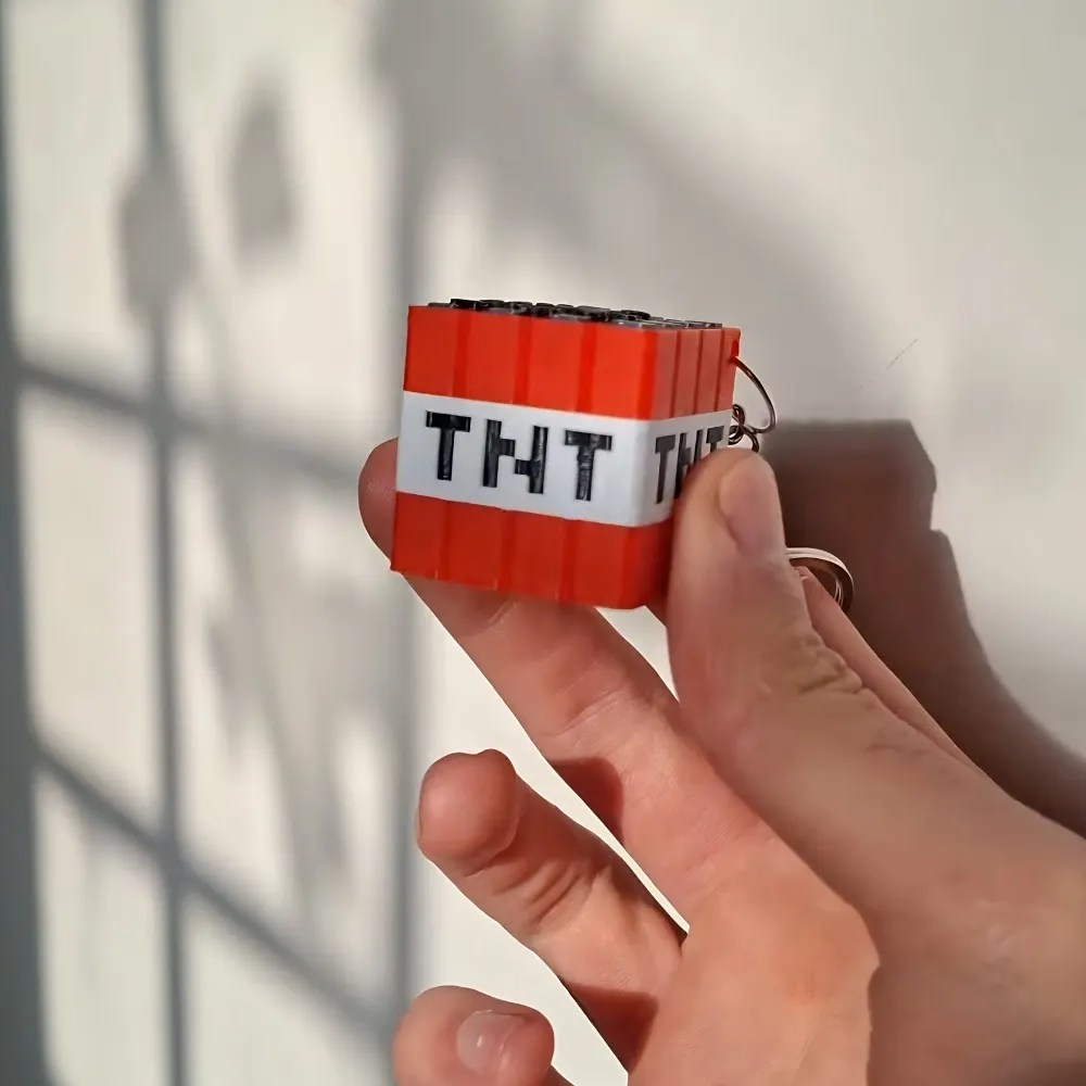 ميدالية TNT ماين كرافت
